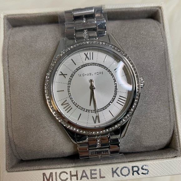 MK3718 Brand New Michael Kors Watch